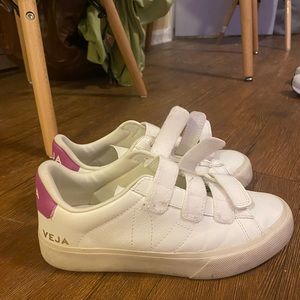 Veja sneakers